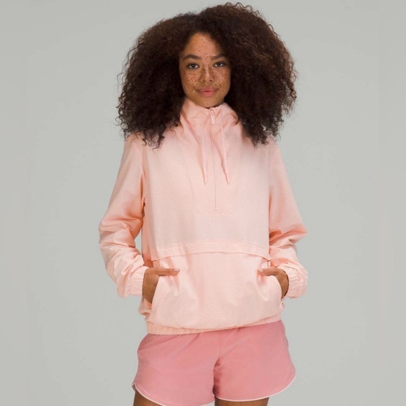 Lululemon Pack Lightweight Pullover Packable Pink Mist Uv Protection Jacket Sz 4 - Picture 2 of 5